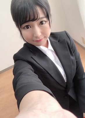 모모이 안나