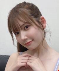 아카리 츠무기 